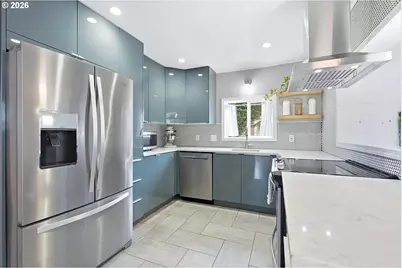 11795 SW 91st Ave, Tigard, OR 97223 - Photo 9