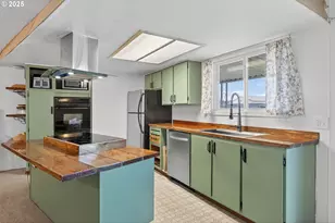 64785 Deer Island Heights, Deer Island, OR 97054 - Photo 13