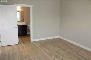 204 N 15th St, Saint Helens, OR 97051 - Photo 11