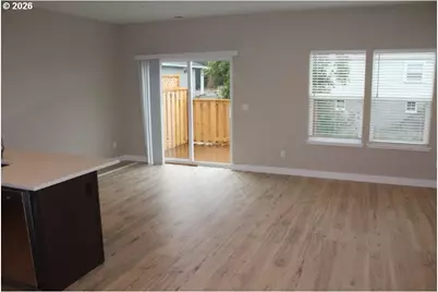204 N 15th St, Saint Helens, OR 97051 - Photo 9