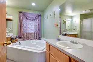 9213 NE 92nd St, Vancouver, WA 98662 - Photo 11