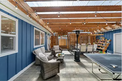 1935 17th St, North Bend, OR 97459 - Photo 19