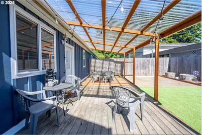 1935 17th St, North Bend, OR 97459 - Photo 41