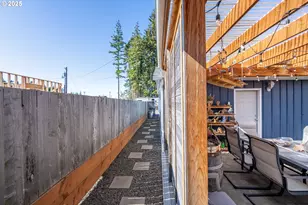 1935 17th St, North Bend, OR 97459 - Photo 37