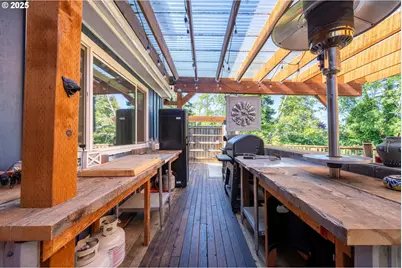 1935 17th St, North Bend, OR 97459 - Photo 23