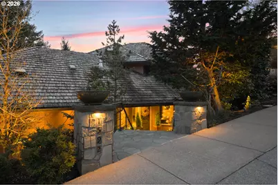 1592 View Lake Ct, Lake Oswego, OR 97034 - Photo 5