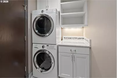 1592 View Lake Ct, Lake Oswego, OR 97034 - Photo 35