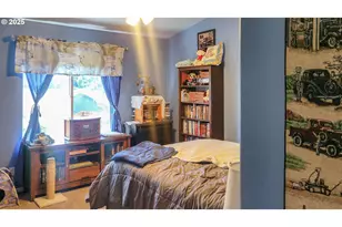 1234 E Fourth Ave, Sutherlin, OR 97479 - Photo 13