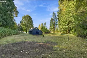 208 Burma Rd, Castle Rock, WA 98611 - Photo 23