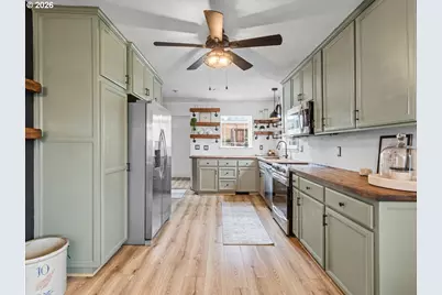 422 Willamette St, Oregon City, OR 97045 - Photo 7