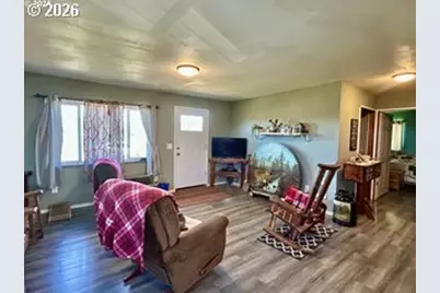 516 W Railroad Ave, Goldendale, WA 98620 - Photo 3