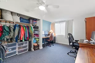 704 E Pinehurst Dr, Newberg, OR 97132 - Photo 21