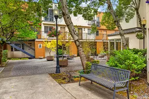 1535 SW Clay St, Portland, OR 97201 - Photo 31