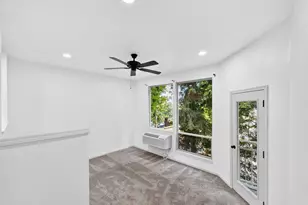 1535 SW Clay St, Portland, OR 97201 - Photo 11