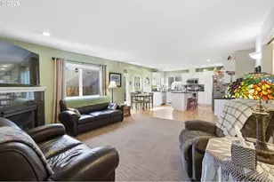 2033 W Park Ct NW, Salem, OR 97304 - Photo 23