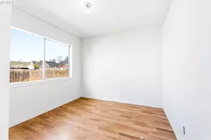 320 Juniper St, Sweet Home, OR 97386 - Photo 5