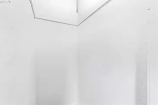 320 Juniper St, Sweet Home, OR 97386 - Photo 7