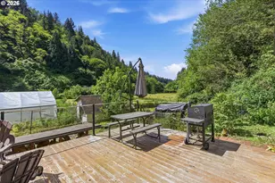 96863 Larson Ln, North Bend, OR 97459 - Photo 37