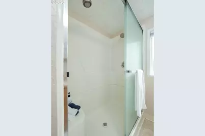 336 N 5th St, Carlton, OR 97111 - Photo 25