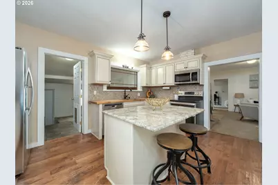 336 N 5th St, Carlton, OR 97111 - Photo 29