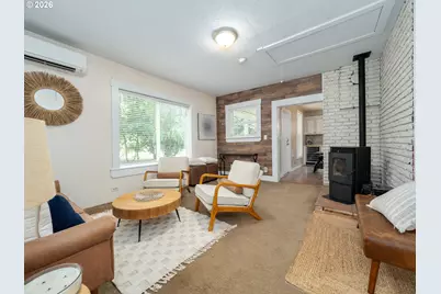 336 N 5th St, Carlton, OR 97111 - Photo 13