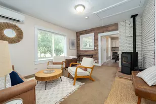 336 N 5th St, Carlton, OR 97111 - Photo 13