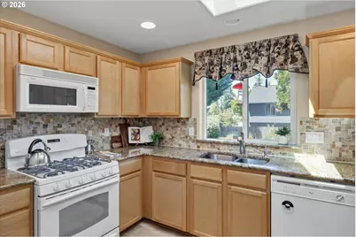 15057 Spyglass Ln, Oregon City, OR 97045 - Photo 13