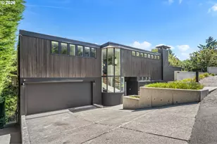 4236 SW McDonnell Terrace, Portland, OR 97239 - Photo 3