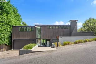 4236 SW McDonnell Terrace, Portland, OR 97239 - Photo 3