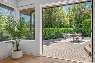 4236 SW McDonnell Ter, Portland, OR 97239 - Photo 15