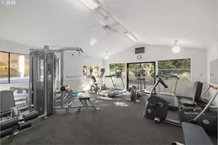 15100 SW Crown Dr, King City, OR 97224 - Photo 33