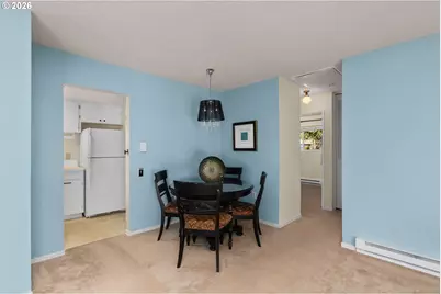 15100 SW Crown Dr #6, King City, OR 97224 - Photo 9