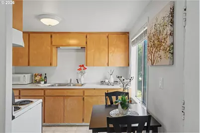 2356 NW Lincoln St, Corvallis, OR 97330 - Photo 13