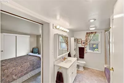 1363 Minnesota Ave, Coos Bay, OR 97420 - Photo 13