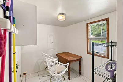 1363 Minnesota Ave, Coos Bay, OR 97420 - Photo 23