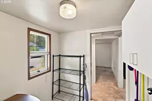 1363 Minnesota Ave, Coos Bay, OR 97420 - Photo 25