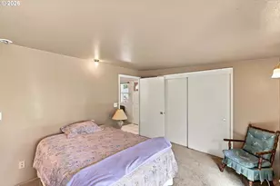 1363 Minnesota Ave, Coos Bay, OR 97420 - Photo 11