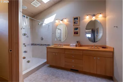 925 Happy Camp Rd, Tillamook, OR 97141 - Photo 27