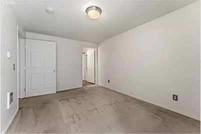 661 NE 162nd Ave #301, Portland, OR 97230 - Photo 23