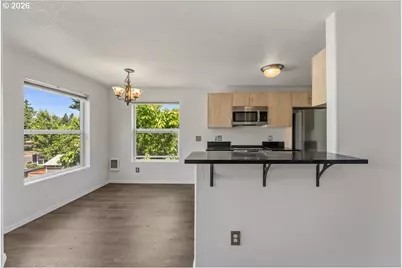661 NE 162nd Ave #301, Portland, OR 97230 - Photo 11