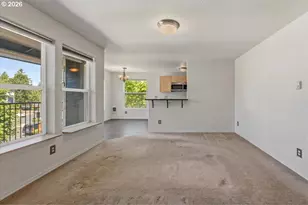 661 NE 162nd Ave, Portland, OR 97230 - Photo 3