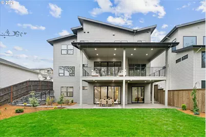 590 W U St, Washougal, WA 98671 - Photo 41