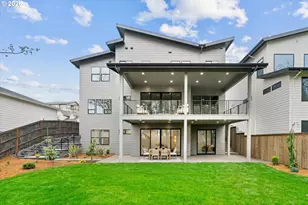 590 W U St, Washougal, WA 98671 - Photo 41