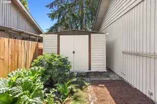 20015 NW Paulina Dr, Portland, OR 97210 - Photo 31