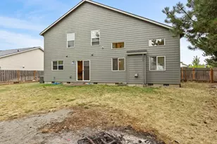 3273 Oxford St, Woodburn, OR 97071 - Photo 45