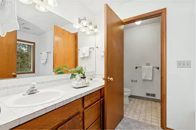 13260 SW Snowshoe Ln, Beaverton, OR 97008 - Photo 13