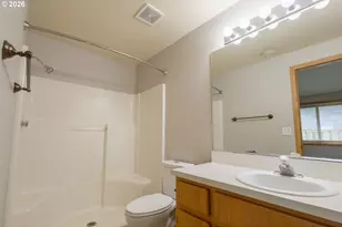 13111 NE 37th St, Vancouver, WA 98682 - Photo 19