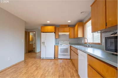 13111 NE 37th St, Vancouver, WA 98682 - Photo 13