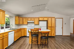 1421 I St, Washougal, WA 98671 - Photo 7