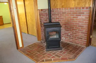 5659 SW Spring Hill Rd, Gaston, OR 97119 - Photo 11